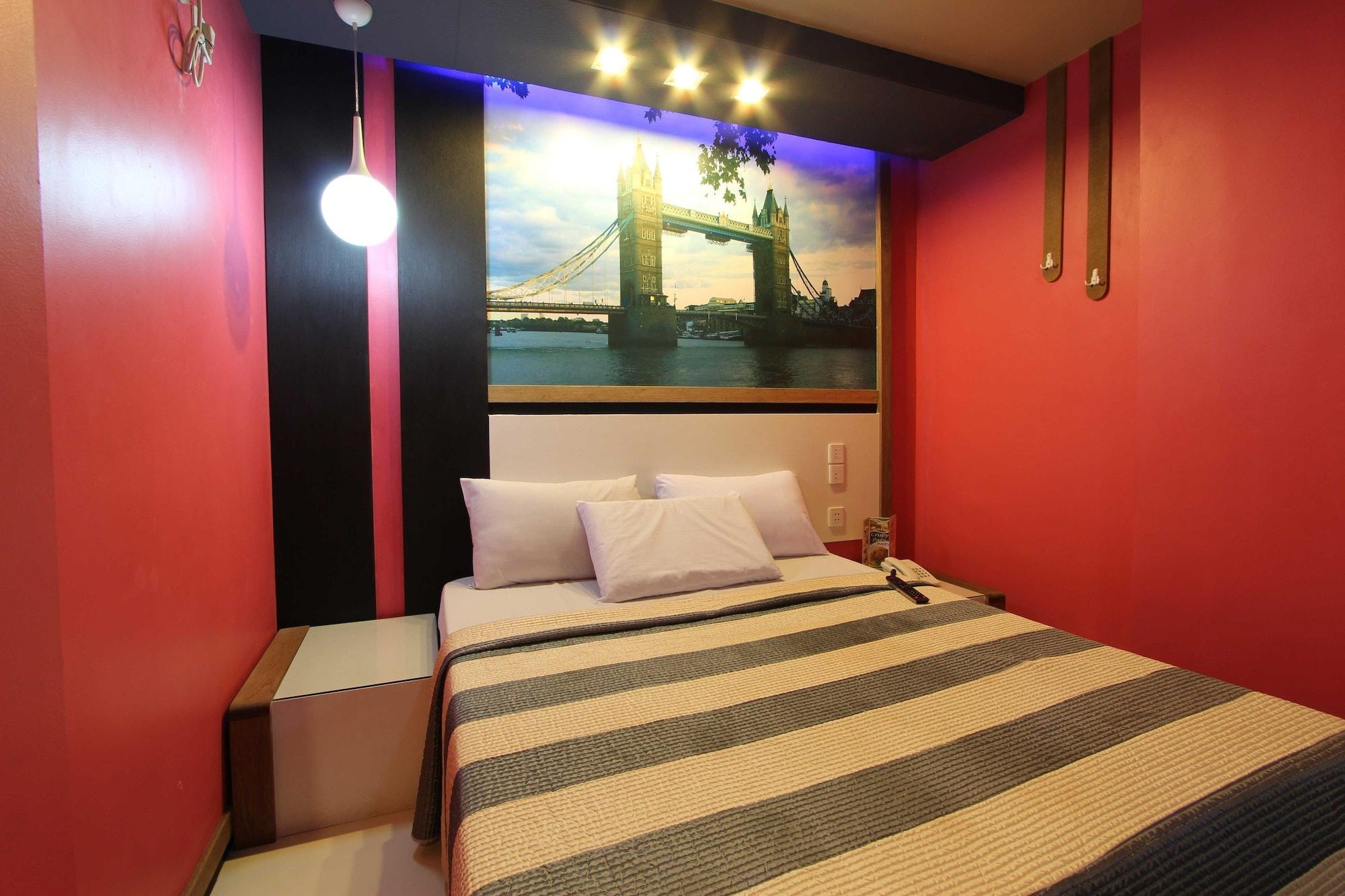 Eurotel North Edsa Quezon City Ngoại thất bức ảnh