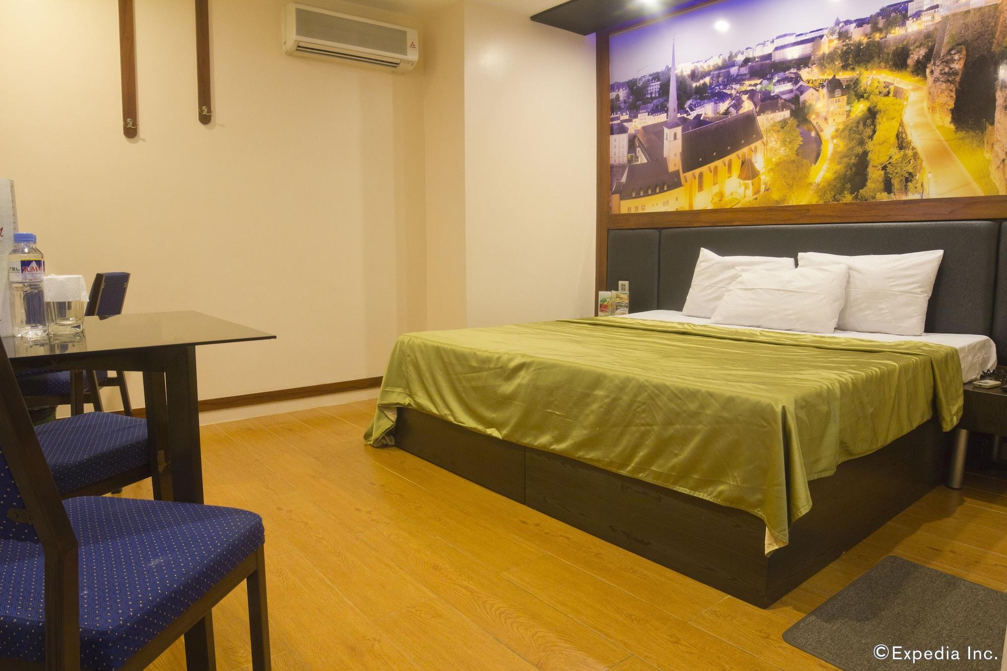 Eurotel North Edsa Quezon City Ngoại thất bức ảnh