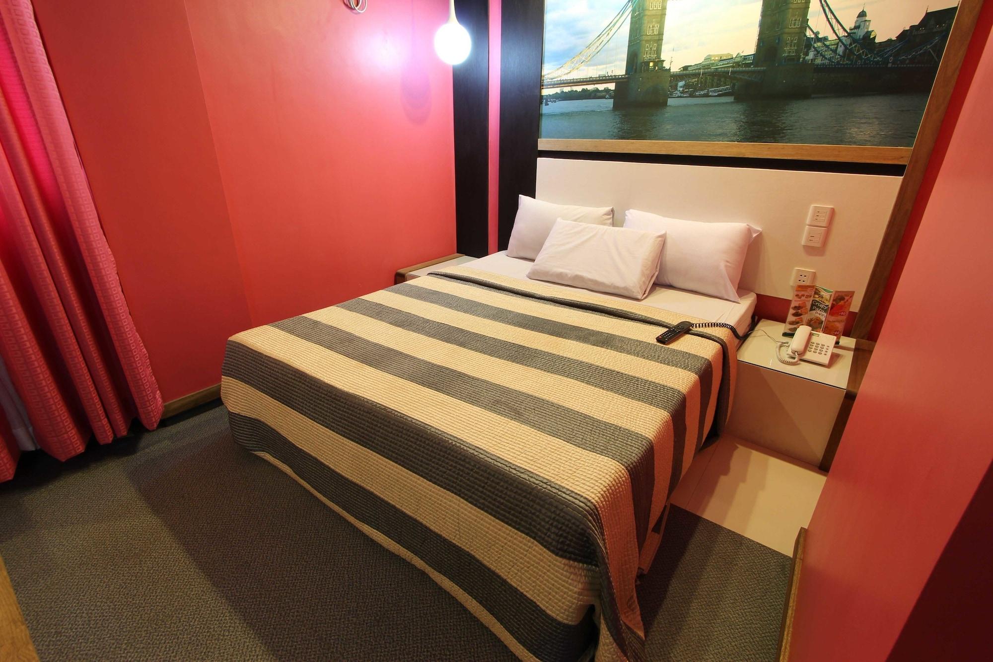 Eurotel North Edsa Quezon City Ngoại thất bức ảnh