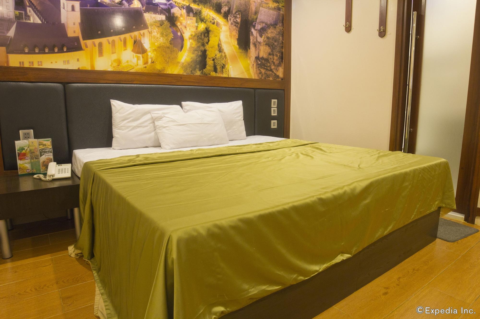 Eurotel North Edsa Quezon City Ngoại thất bức ảnh