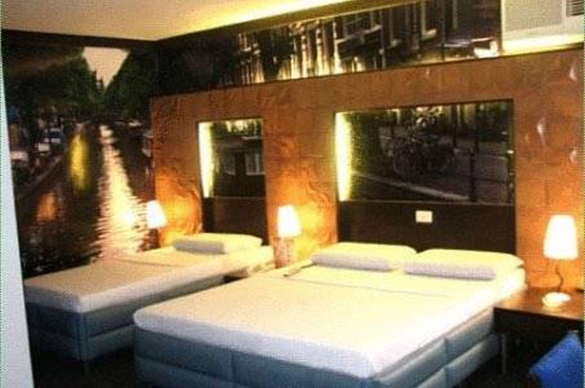 Eurotel North Edsa Quezon City Ngoại thất bức ảnh