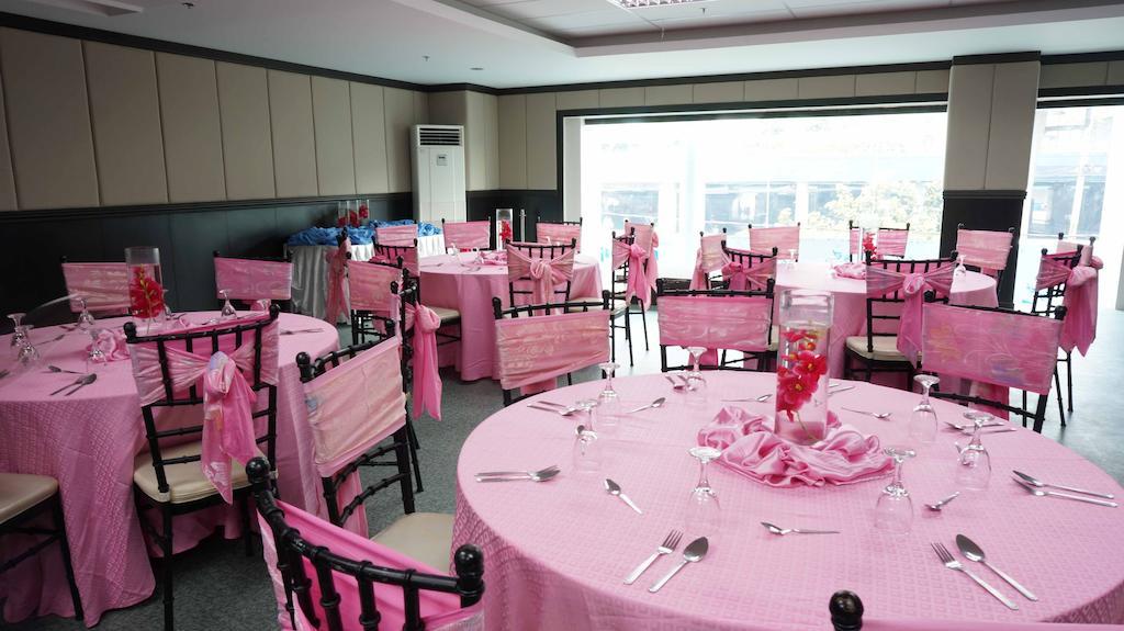 Eurotel North Edsa Quezon City Ngoại thất bức ảnh