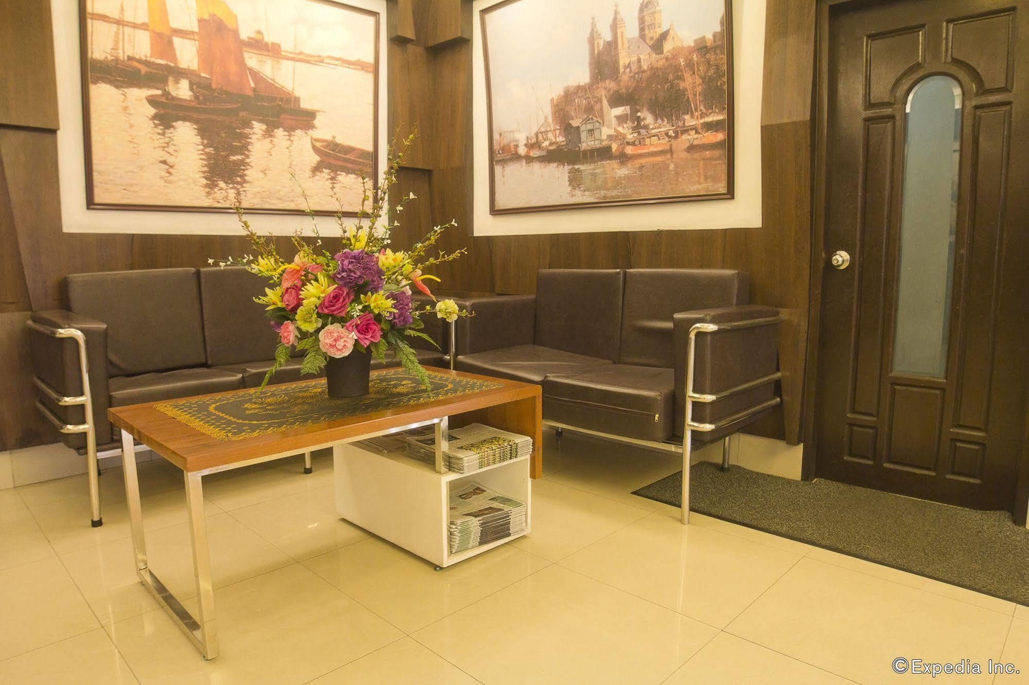 Eurotel North Edsa Quezon City Ngoại thất bức ảnh