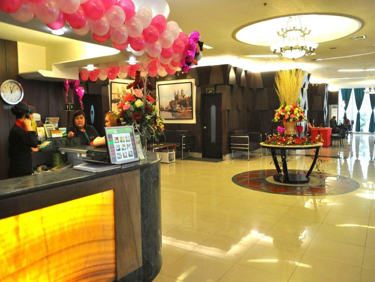 Eurotel North Edsa Quezon City Ngoại thất bức ảnh